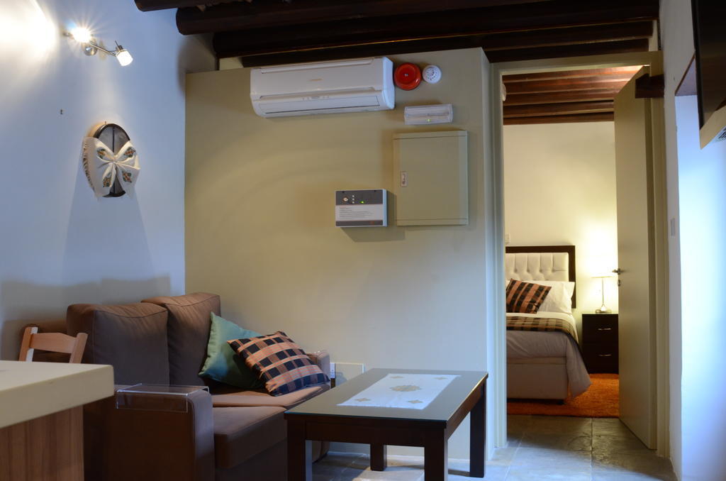 Apartment To Kastri *